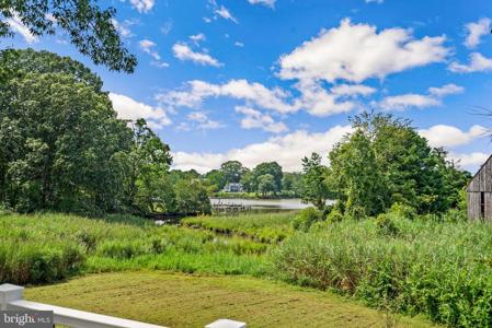 732 MALLARD DRIVE