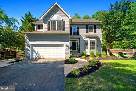 840 MONARCH LANE