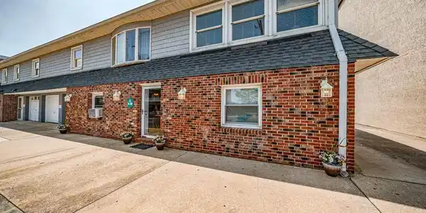 23 39TH STREET