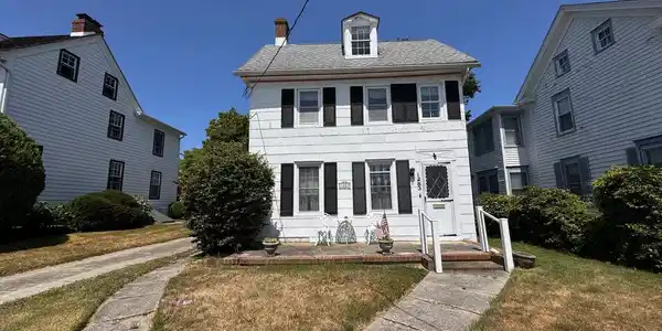 1283 LAFAYETTE STREET