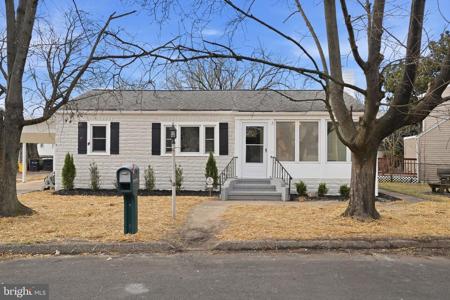 1 SUMMIT AVENUE