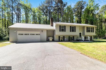 207 LESSIN DRIVE