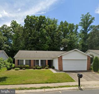 831 COXSWAIN WAY