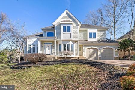 371 CARRIAGE PARK WAY