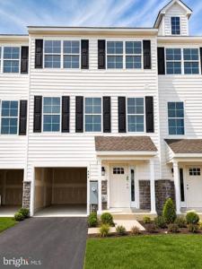 439 REDERICK LANE