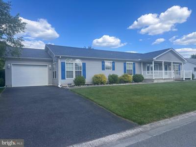 902 JONATHAN DRIVE