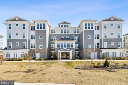 2000 HERONS NEST WAY