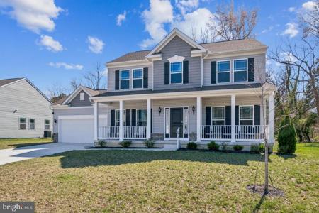 105 ALBEMARLE COURT