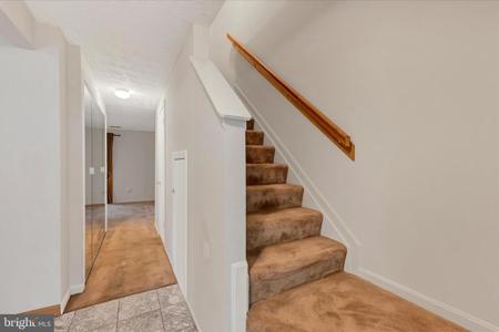 1503 LODGE POLE COURT