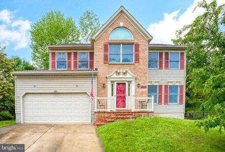 210 MALLARD COURT