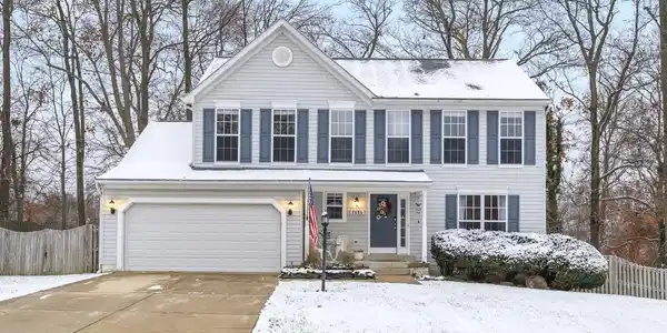 2495 WOODLAND COURT