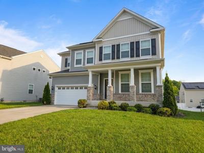 944 BENTGRASS DRIVE