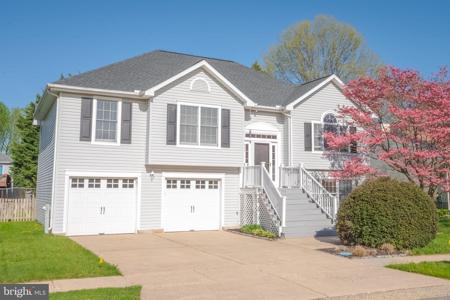 316 HEATHER WAY