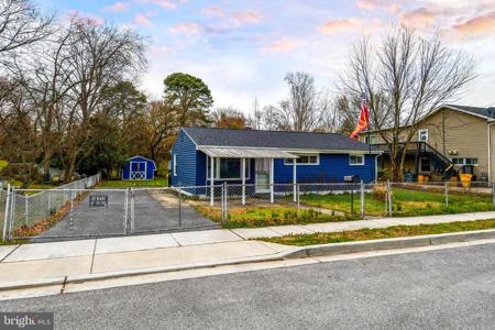 1011 LONDONDERRY DRIVE