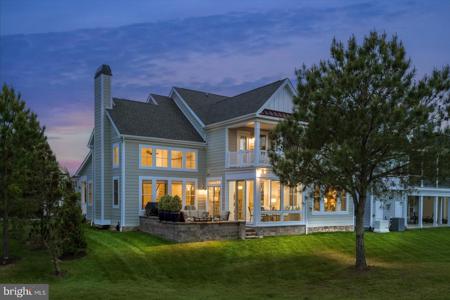 20825 HARBOR COVE