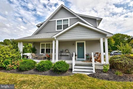 30 KENT AVENUE