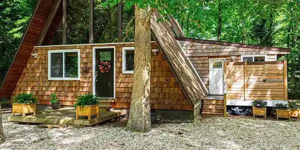 47 HARBORMIST CIRCLE