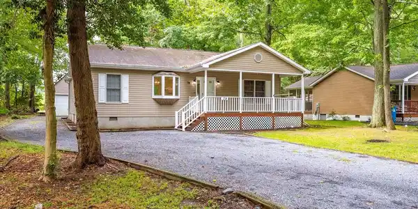 79 SEAFARER LANE