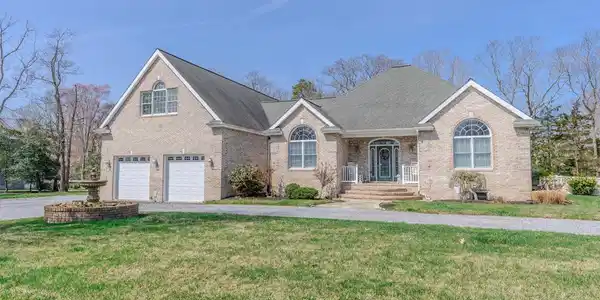 620 SHUNPIKE ROAD