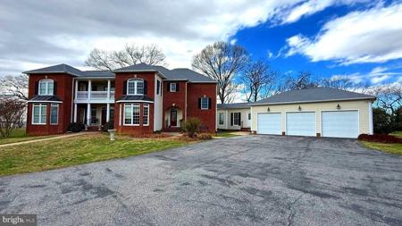 16186 BUNDOCK ROAD