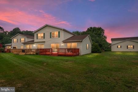 2004 BRIDGEPOINTE DRIVE