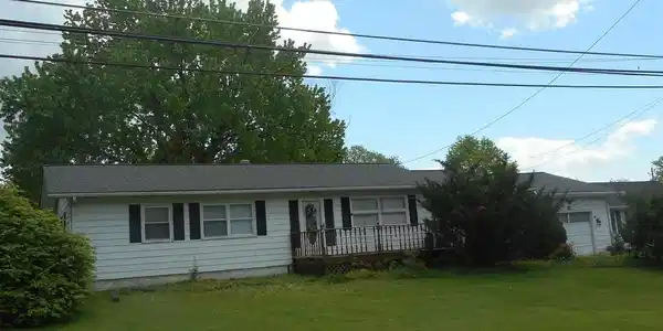 614 BLADEN STREET