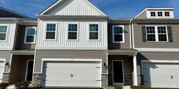 9 DALTON WAY