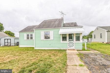8 COLGATE AVENUE