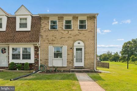46 KING RICHARD COURT