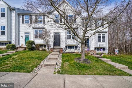 4423 DANBURY SQUARE