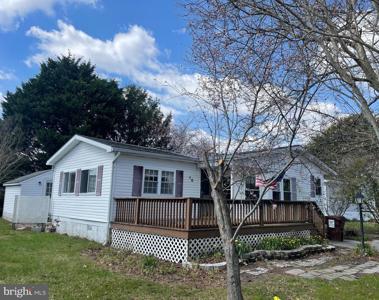 10 ENSIGN DRIVE