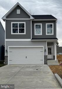 589 KNOLLWOOD ROAD - COOLIDGE MODEL