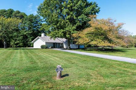 102 GOLF COURT