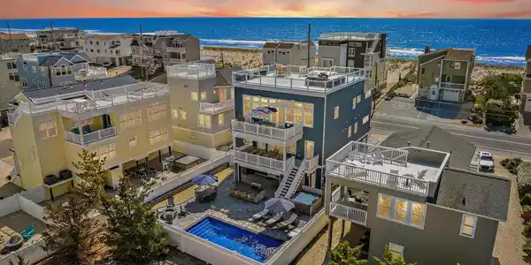 4302 LONG BEACH BOULEVARD