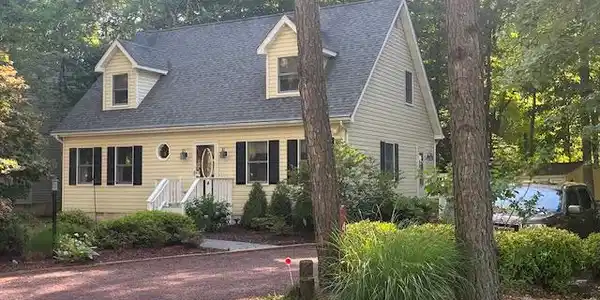 4 CASTLE DRIVE