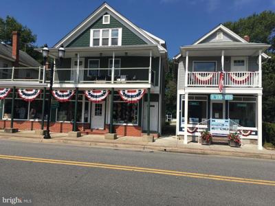 5770 + 5774 MAIN STREET