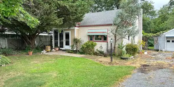 33823 CLAY ROAD