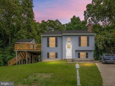 7701 LAKE CIRCLE