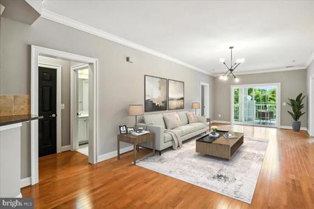 2700 WILLOW OAK DRIVE