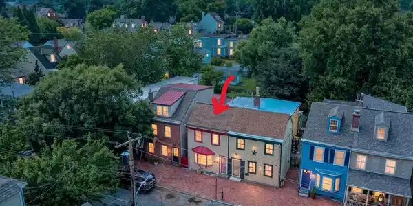 216 2ND STREET