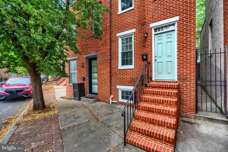 106 MONTGOMERY STREET
