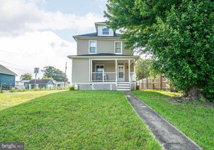 5900 HAMILTON