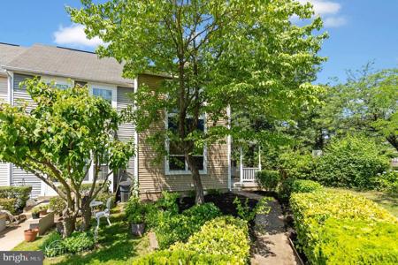 15384 GATEHOUSE TERRACE