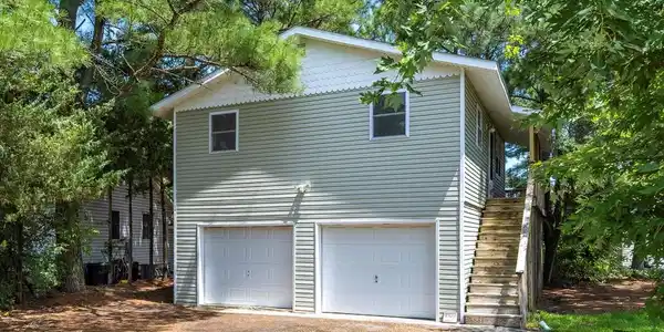 12 WHITE SAIL CIRCLE