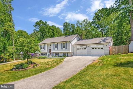 9017 MEGAN CIRCLE