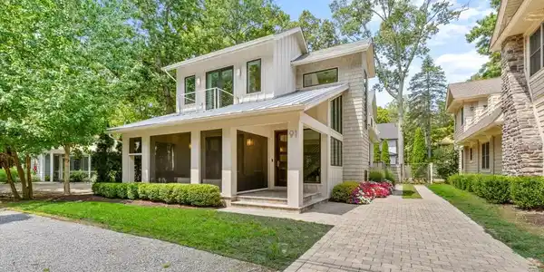 91 COLUMBIA AVENUE