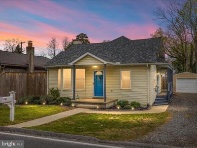 7772 OUTING AVENUE