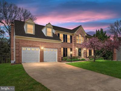 8388 GREENSTONE COURT