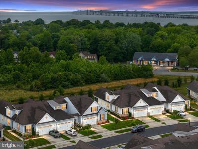 364 MOORINGS CIRCLE
