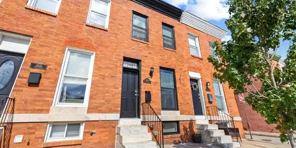 2608 FLEET STREET